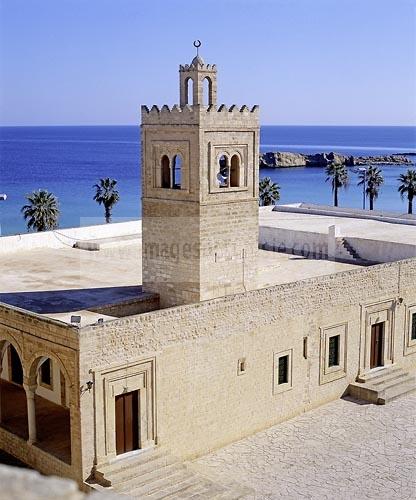 architecture musulmane;Mosquee;Mosquée;Minaret;façade;mer