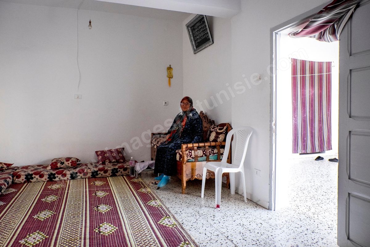 M32-700 Famille tunisien dans prisons en Syrie 16112015
