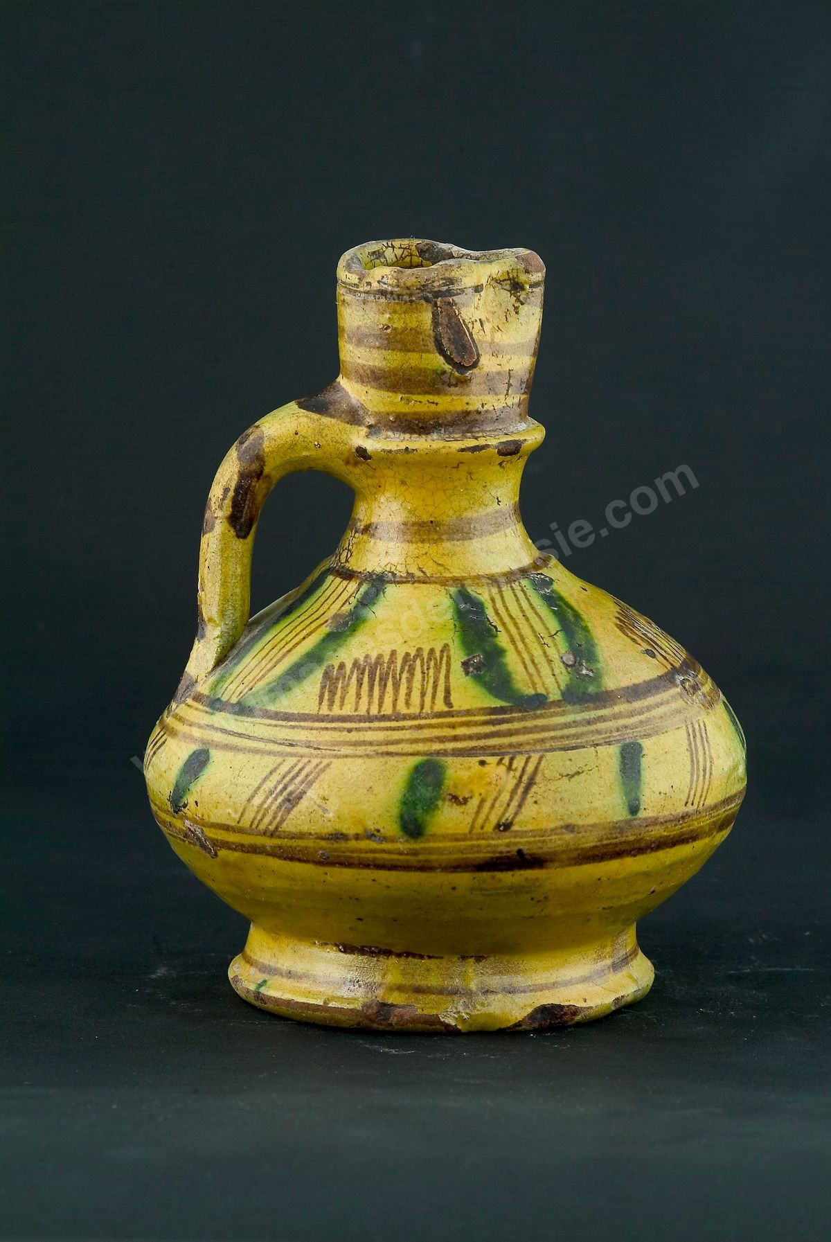 Céramique jaune et vert Tunisie