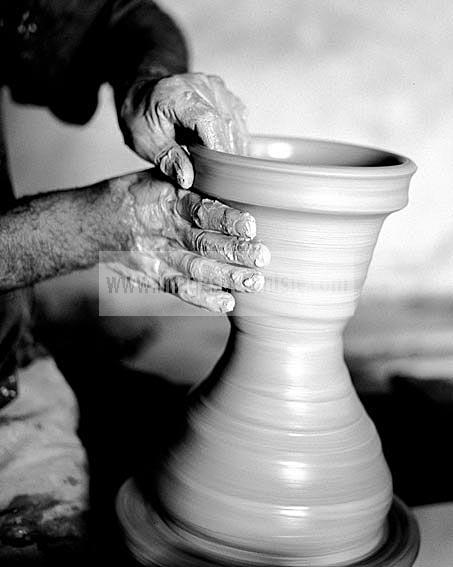 nabeul;poterie;artisan;artisanat;potier;ceramique