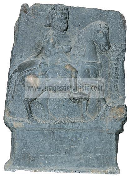 bas-relief;numide;antiquite;stele