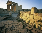 architecture-antique;antiquite;romain;dougga;capitole;temple;place